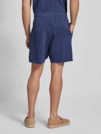 Colours & Sons Regular Fit Shorts mit Lochmuster Marine 5