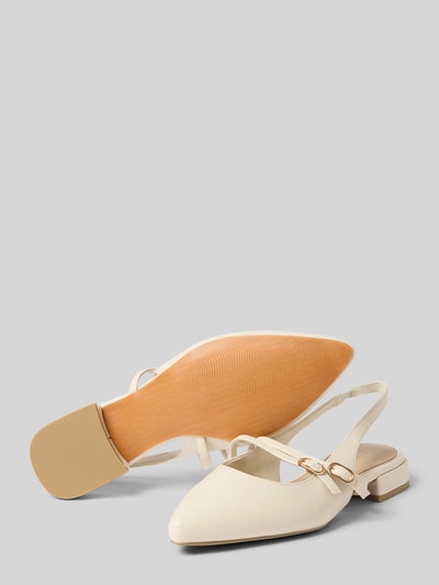 Productfoto, Slingback Ballerinas met Blockabsatz en riempje van Marco Tozzi, crèmekleurig, gestructureerde zool, hakhoogte 3 cm, maat 40