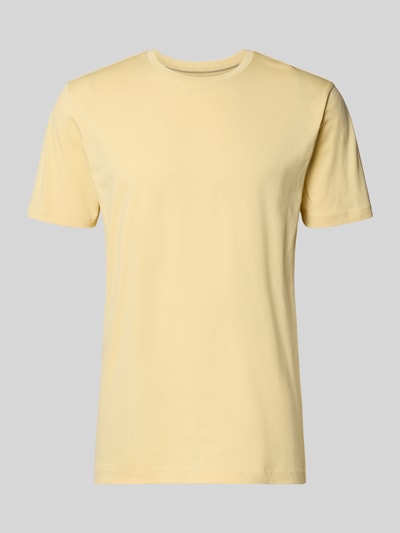 Produktfoto, T-Shirt mit Rundhalsausschnitt von Christian Berg Men, jasny żółty, bawełna, krój regular fit, długość tyłu w rozmiarze M 70 cm