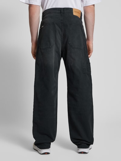 REVIEW Regular Fit Chino mit Eingrifftaschen Black 5