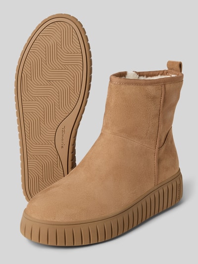 Produktfoto, Chelsea Boots aus reinem Rindsleder von Tamaris, Optik: Unifarben, Velourslederoptik, runde Schuhspitze, flache Absatzform, Logo-Prägung, Logo-Applikation, Reißverschluss, strukturierte Sohle, Materialverarbeitung: Veloursleder