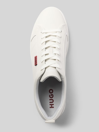 Produktfoto, Sneaker mit Zugschlaufe Modell 'Morrie' von HUGO in Weiß mit Abgerundete-Spitze, Schnürverschluss, Label-Detail, strukturierte Sohle, Schafthöhe 7 cm Größe 45