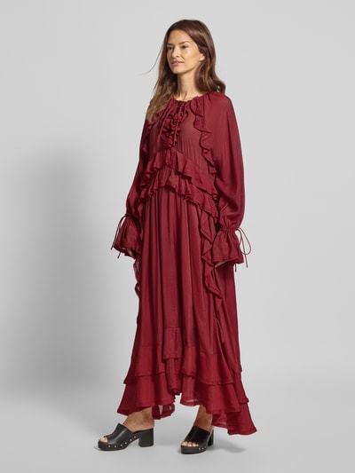 Copenhagen Muse Długa sukienka z falbanami model ‘NORMA’ Ciemnoczerwony 1