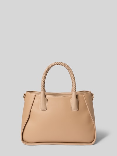 Produktfoto, Handtasche mit Label-Detail Modell 'ERIS' von VALENTINO BAGS in Beige mit Zopfmuster-Trageriemen, goldenem Label, glatte Textur