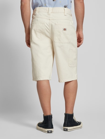 Dickies Jeansshorts mit Eingrifftaschen Modell 'MADISON' Offwhite 5