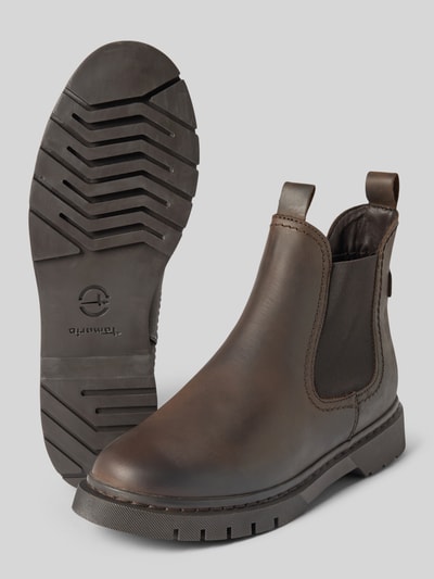 Produktfoto, braune chelsea boots aus rundleer mit matter Oberfläche, markante Profilsohle, Produktname: Chelseas aus echtem Rindsleder von Tamaris, Kontext: Dames Chelseas von Tamaris