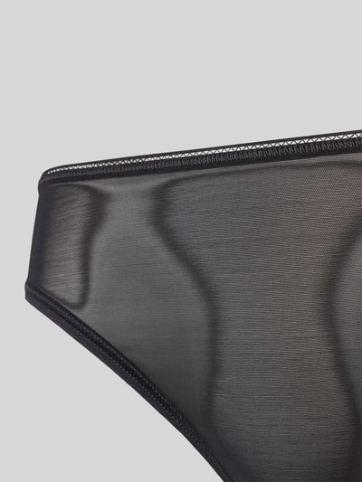 Produktfoto, Slip mit elastischem Bund Modell 'SmoothIllusion' von Hanro aus schwarzem Material-Mix mit Stretch-Anteil, Körpernahe Passform.