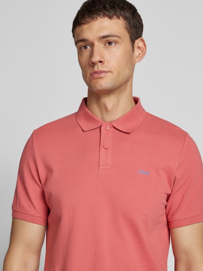 s.Oliver RED LABEL Regular Fit Poloshirt aus reiner Baumwolle mit Label Stitching Rosa 3