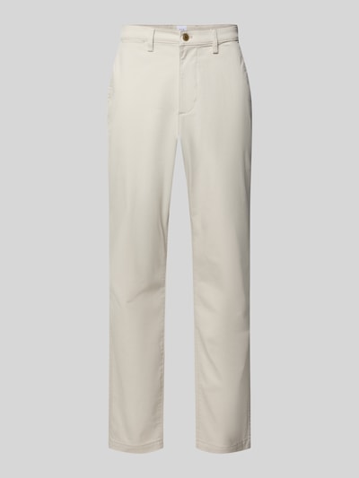 Produktfoto, Slim Fit Chino mit Eingrifftaschen von GAP aus cremefarbenem Baumwoll-Elasthan-Mix, schmal geschnitten mit Knopf-Reißverschluss. Im Kontext: Herren Chino von GAP, Bundweite 44 cm, Innenbeinlänge 82 cm bei Größe 32/32.