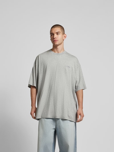 VETEMENTS T-Shirt mit Label-Stitching Hellgrau Melange 4