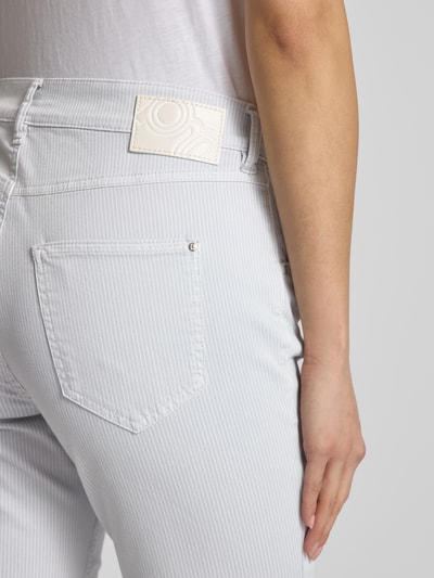 Gardeur Slim Fit Hose mit verkürztem Schnitt Modell 'Zuri' Hellgrau 3