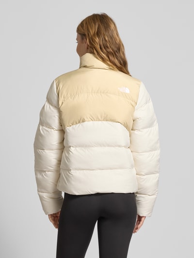 The North Face Kurtka pikowana z detalem z logo model ‘Saikuru’ Złamany biały 5