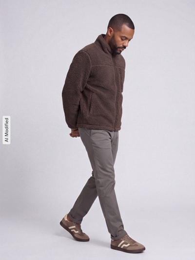 s.Oliver RED LABEL Teddyjacke mit Brustreißverschlusstasche Schoko 1
