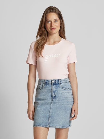 Guess T-shirt z nadrukiem z logo model ‘CARRIE’ Różowawy 4