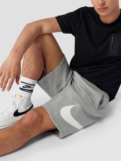 Nike Sweatshorts mit Logo-Print Hellgrau Melange 3