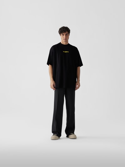 VETEMENTS Oversized T-Shirt mit Label-Print Schwarz 1