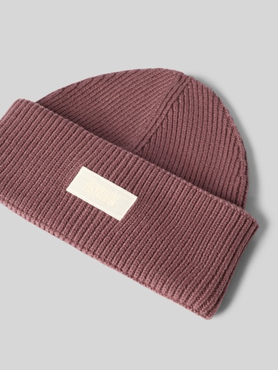 DRYKORN Beanie mit Label-Patch Hellrot 2