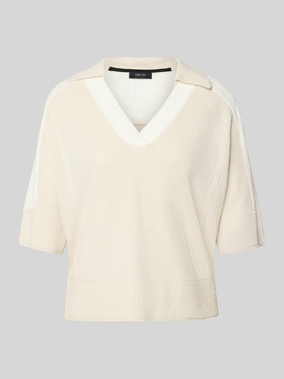 Produktfoto, Regular Fit Bluse in Strick-Optik von Marc Cain aus Baumwoll-Mix in Creme mit V-Ausschnitt, Umlegekragen und Halbarm