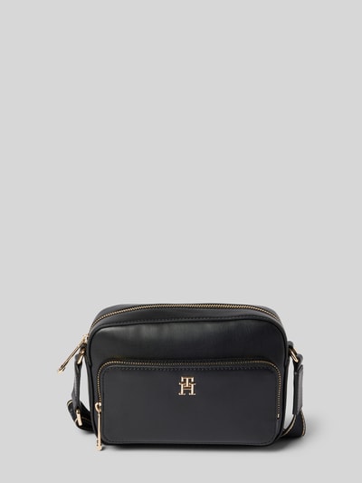 Tommy Hilfiger Umhängetasche mit TH-Emblem Modell 'JOY' Black 2