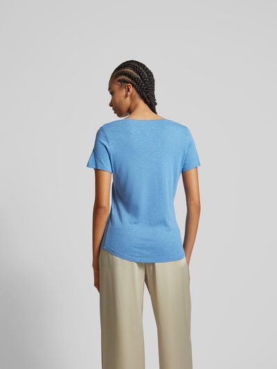 Juvia T-Shirt mit V-Ausschnitt Bleu 5