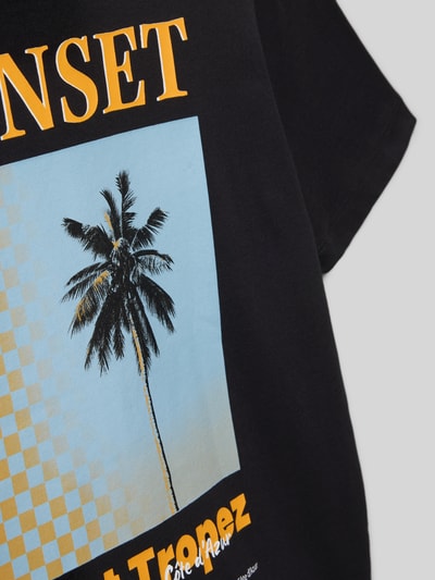 Productfoto, T-shirt met motiefprint model 'CITY' van Jack & Jones voor kinderen, puur katoen, regular fit, ronde hals, ruglengte maat 140: 53 cm, zwart met blauwe en gele details