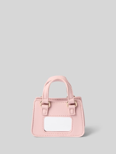 Produktfoto, Tasche in Leder-Optik mit Logo-Detail von Guess in zartem Rosa, rechteckige Form, offenes Hauptfach, Tragehenkel, glatte Oberfläche