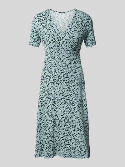 Produktfoto, Midikleid in Wickel-Optik mit V-Ausschnitt von Zero aus Viskose-Elasthan-Mix im taillierten Allover-Look, leichte Textur