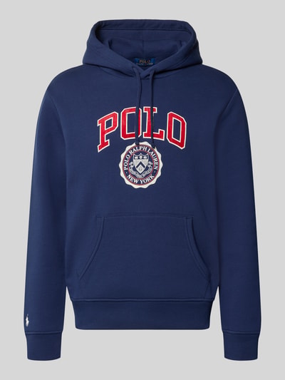 Produktfoto, donkerblauwe Relaxed Fit Hoodie aus Baumwoll-Mix van Polo Ralph Lauren, Heren sweatshirt, rood-witte letters, zachte textuur