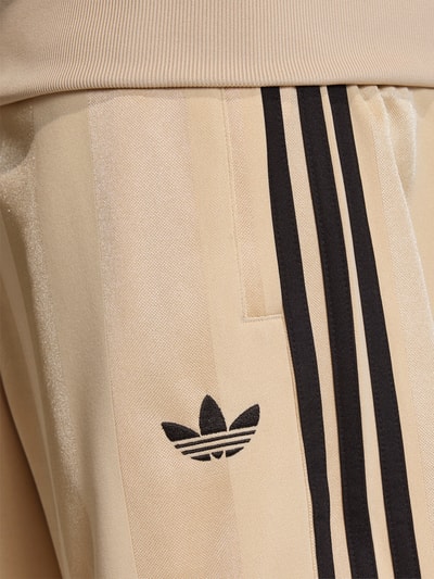 adidas Originals Regular Fit Trainingsshorts mit Logo-Stitching Beige 3
