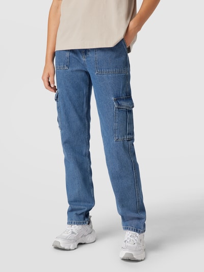 Review Jeansy o kroju relaxed fit z kieszeniami cargo Jeansowy niebieski 4