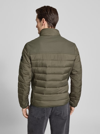Tom Tailor Kurtka pikowana o kroju regular fit z bocznymi wstawkami ze stretchem Oliwkowy 5