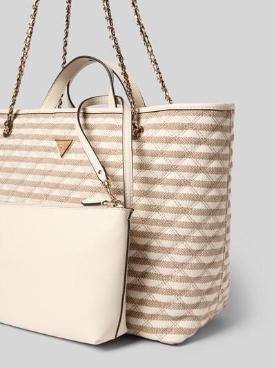 Produktfoto, Tote Bag mit Viskose-Anteil Modell 'GIULLY' von Guess, Material-Mix in Beige mit Ketten-Optik, Logo-Detail, herausnehmbare Tasche, Hauptfach mit Magnetverschluss, Maße 54x31x18 cm, Schulterriemen 76 cm