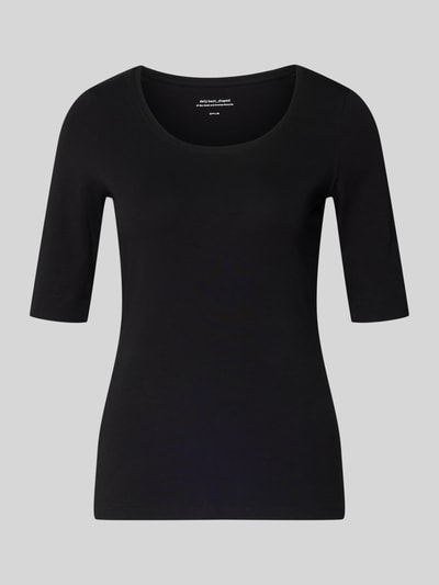 Produktfoto, T-Shirt mit Stretch-Anteil Modell 'Serta' von OPUS aus schwarzem Baumwoll-Elasthan-Mix, körpernahe Passform, Halbarm, U-Ausschnitt.