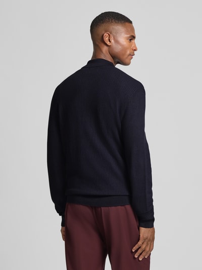 MCNEAL Slim Fit Strickjacke aus Viskose-Mix mit Umlegekragen Marine 5