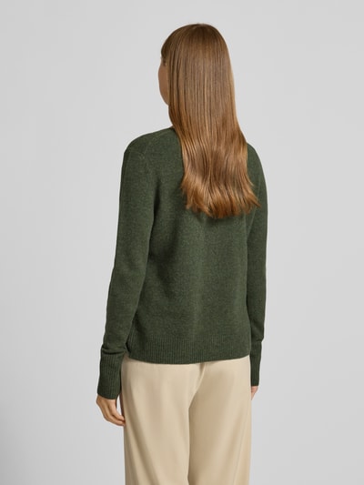 Christian Berg Woman Cardigan mit Rundhalsausschnitt und Knopfverschluss Oliv 5