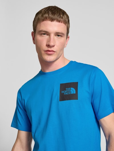 The North Face T-Shirt mit geripptem Rundhalsausschnitt Hellblau 3