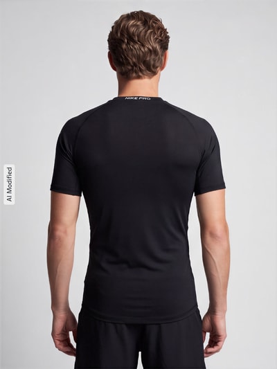 Nike Training Slim Fit Sport-T-Shirt mit Label-Print Black 5