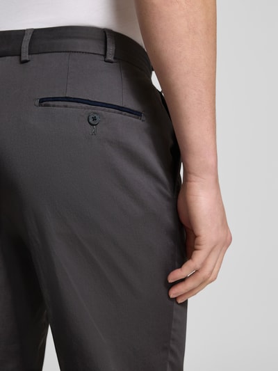 Hiltl Regular Fit Stoffhose mit Leistentasche Modell 'PEAKER' Anthrazit 3