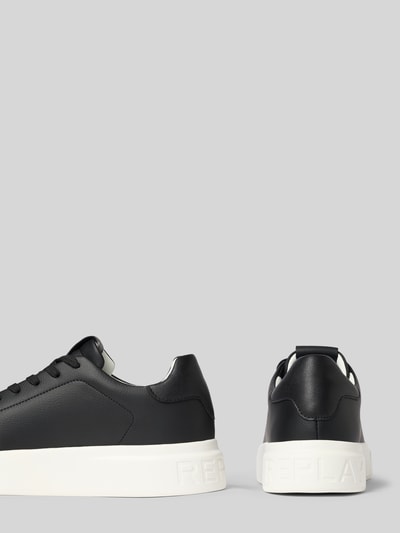 Produktfoto, Sneaker mit Logo-Details Modell 'NOTTING' von Replay in Schwarz mit strukturierter Sohle, abgerundete Form, Schnürverschluss.