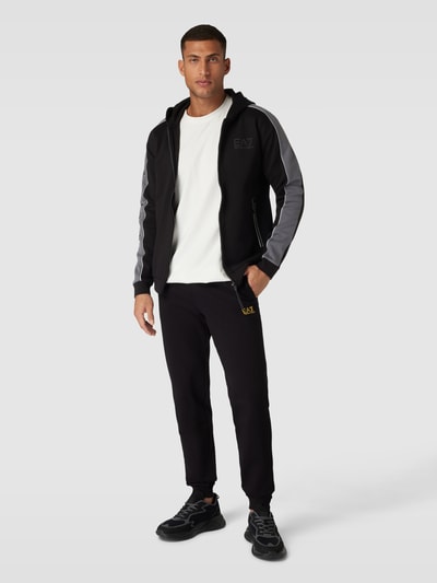 EA7 Emporio Armani Trainingsjacke mit Reißverschlusstaschen Black 1