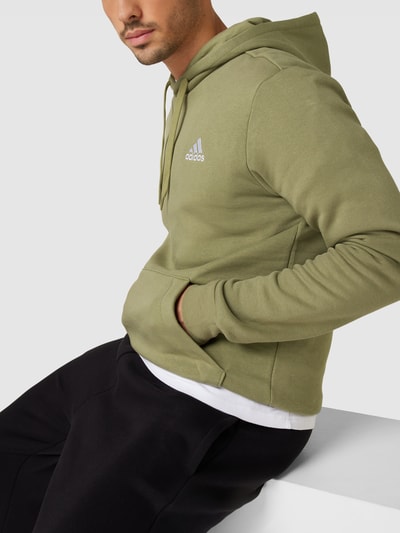 ADIDAS SPORTSWEAR Hoodie mit Label-Stitching Modell 'FEELCOZY' Khaki 3