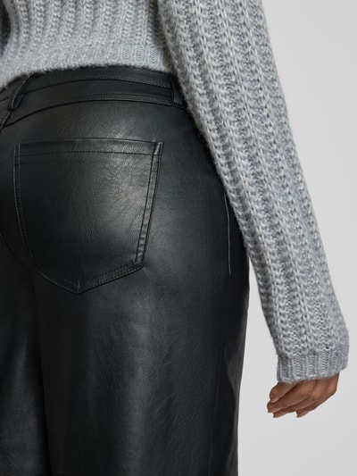 VILA Wide Fit Stoffhose in Leder-Optik Modell 'Annie' Black 3