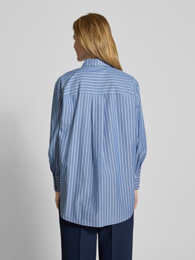 Christian Berg Woman Selection Relaxed Fit Hemdbluse mit durchgehender Knopfleiste Jeansblau 5