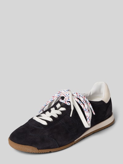 Produktfoto, Sneaker aus Leder mit Schnürung von Högl in Dunkelblau mit farbigen Schnürsenkeln, abgerundete Spitze, Gummisohle, Damenmodell