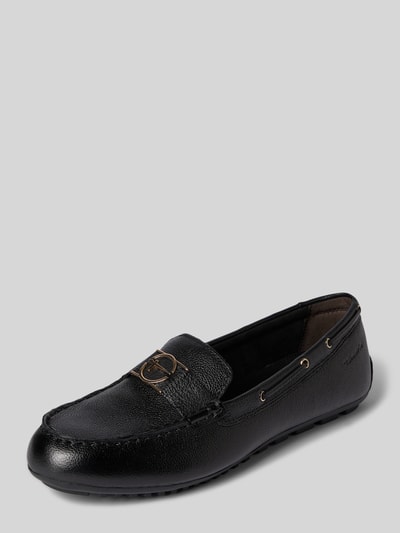 Produktfoto, Loafer aus reinem Leder von Tamaris w czarnym kolorze, okrągły nosek, płaska podeszwa, logo, strukturalna podeszwa, skóra naturalna