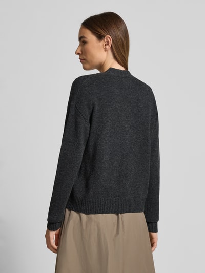 Christian Berg Woman Regular Fit Strickjacke aus reiner Wolle Anthrazit Melange 5