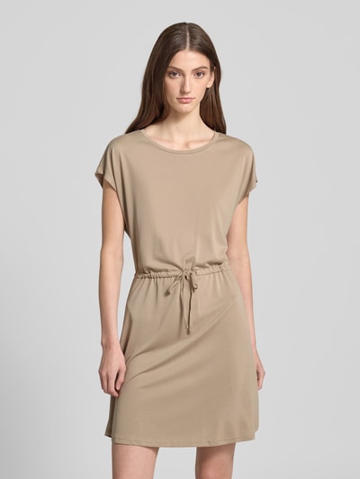 Only Getailleerde knielange jurk van viscosemix, model 'HANNAH' Zand - 4