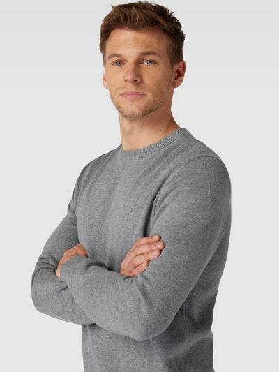 Christian Berg Men Strickpullover in melierter Optik Mittelgrau Melange 3