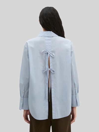 Marc O'Polo Relaxed Fit Bluse aus reiner Baumwolle mit Rücken-Detail Hellblau 5
