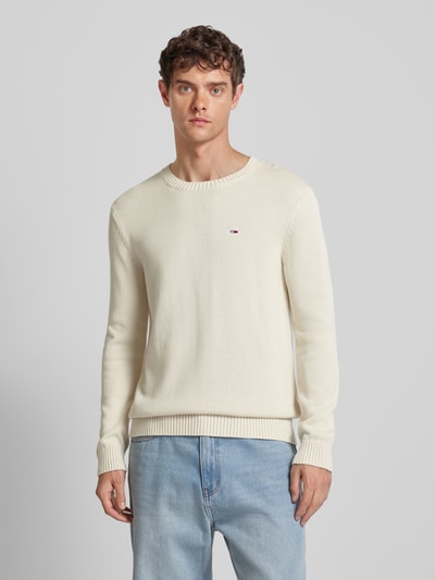 Tommy Jeans Slim fit gebreide pullover met logobadge Beige - 4